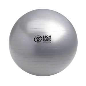 Deze fitness bal heeft een gewicht van 55kg en nu verkrijgbaar bij Yoga-Pilatesshop