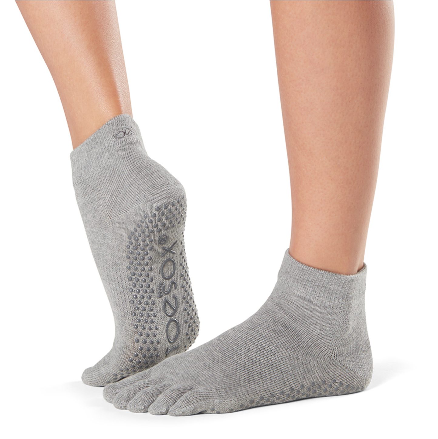 Antislip Sokken Ankle Met Tenen Grijs – ToeSox Antislip Sokken Ankle Met Tenen Grijs – ToeSox