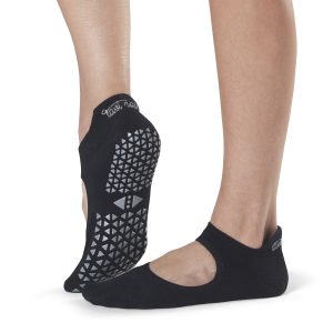 yoga sokken van Tavi Noir in het nieuwe model Emma zijn online te bestellen bij Yoga-Pilatesshop