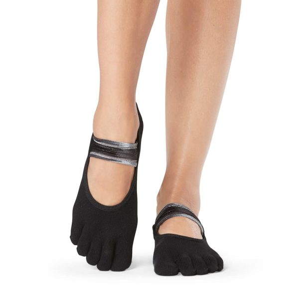 Deze antislip sokken zijn elegant en ideaal voor je yoga oefeningen! Bekijk het assortiment bij Yoga-Pilatesshop.nl!