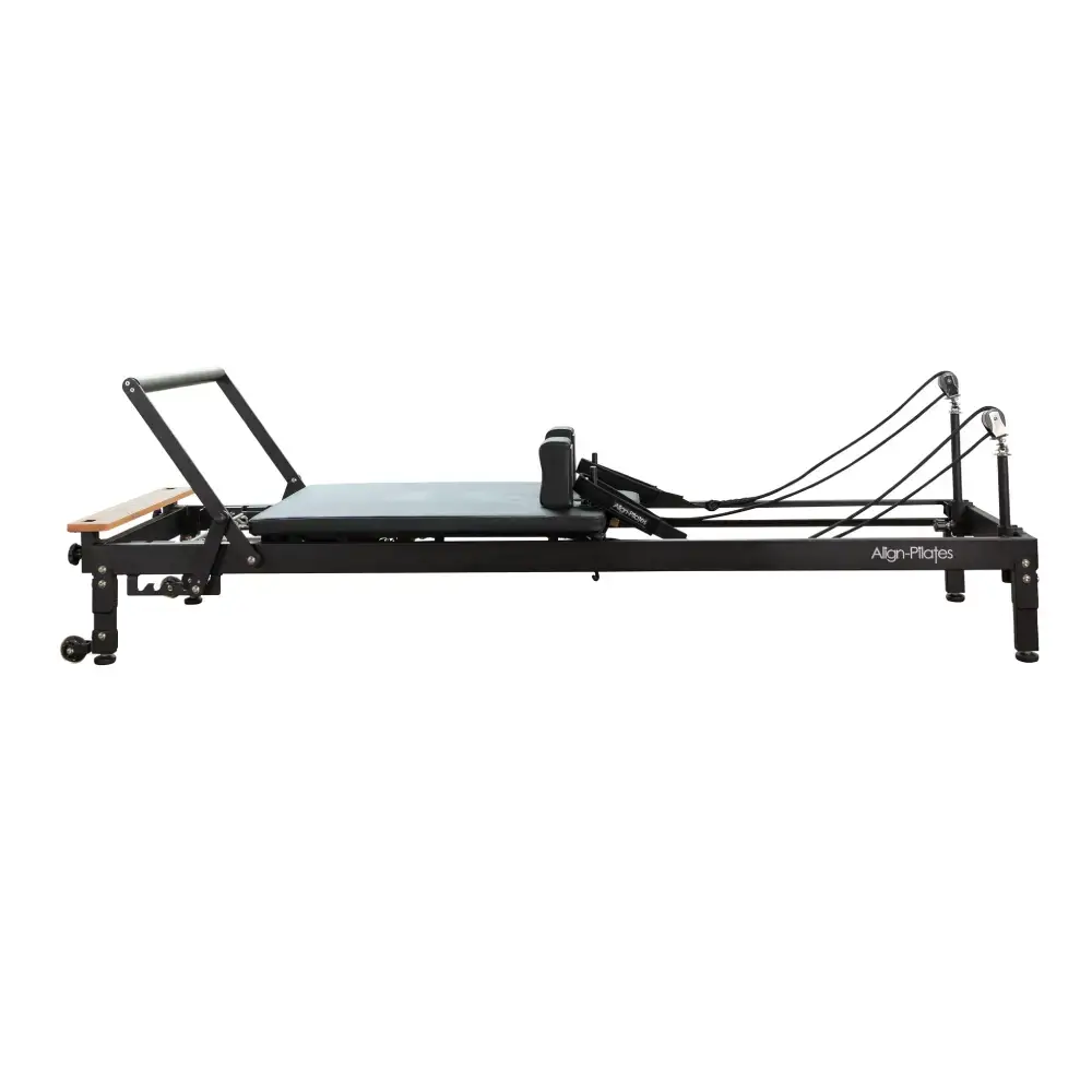 De R8-Pro Pilates Reformer is ontwikkeld om de voordelen van een reformer in huis te halen. Deze veelzijdige Reformer biedt comfort en functionaliteit!