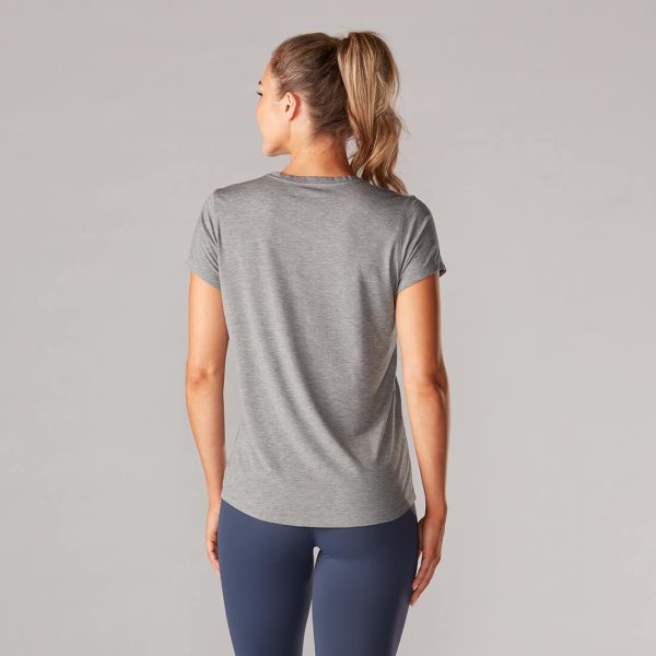 Op zoek naar het perfecte sportshirt; shop online bij yoga-pilatesshop