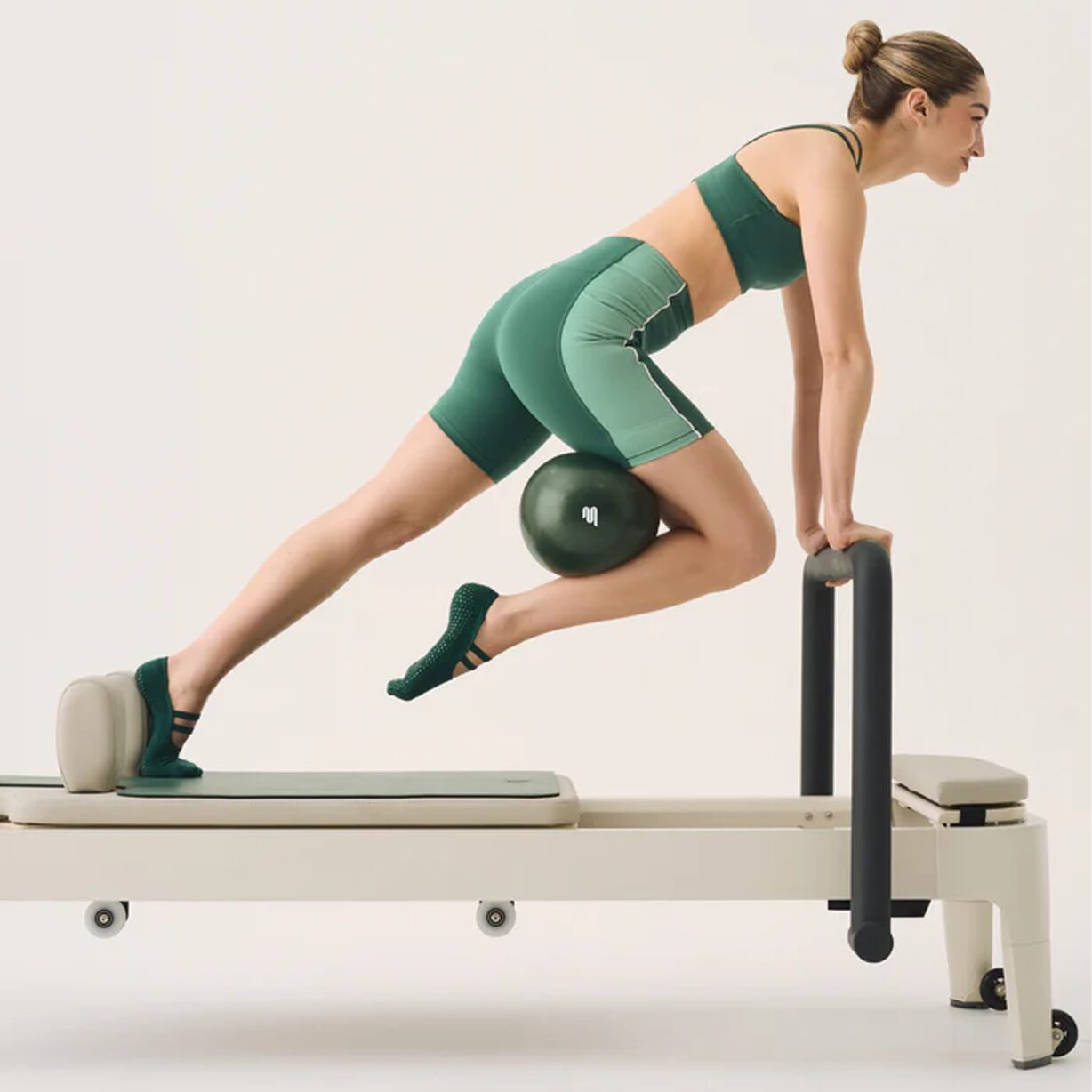 Soft Ball - Dark Green - 22 cm - MoveActive