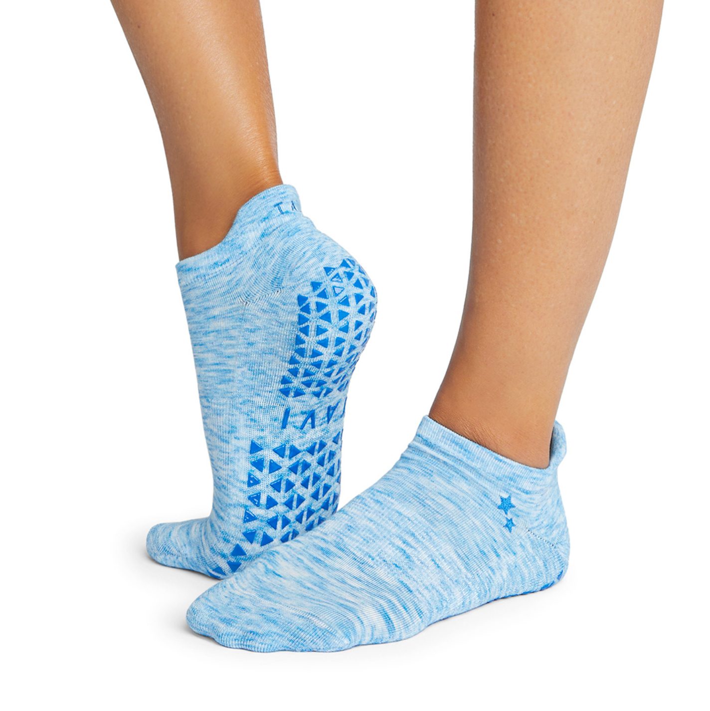 De blauwe Antislip Sokken Savvy Ocean melange van Tavi Noir zijn nu te koop op Yoga-Pilatesshop! De blauwe Antislip Sokken Savvy Ocean melange van Tavi Noir zijn nu te koop op Yoga-Pilatesshop!