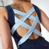 Dit Korte Blauwe Jumpsuit Selene van Samarali is nu te koop bij Yoga-Pilatesshop.nl - Nu in maat S,M,L en XL
