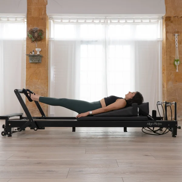 Reformer wig Align Pilates