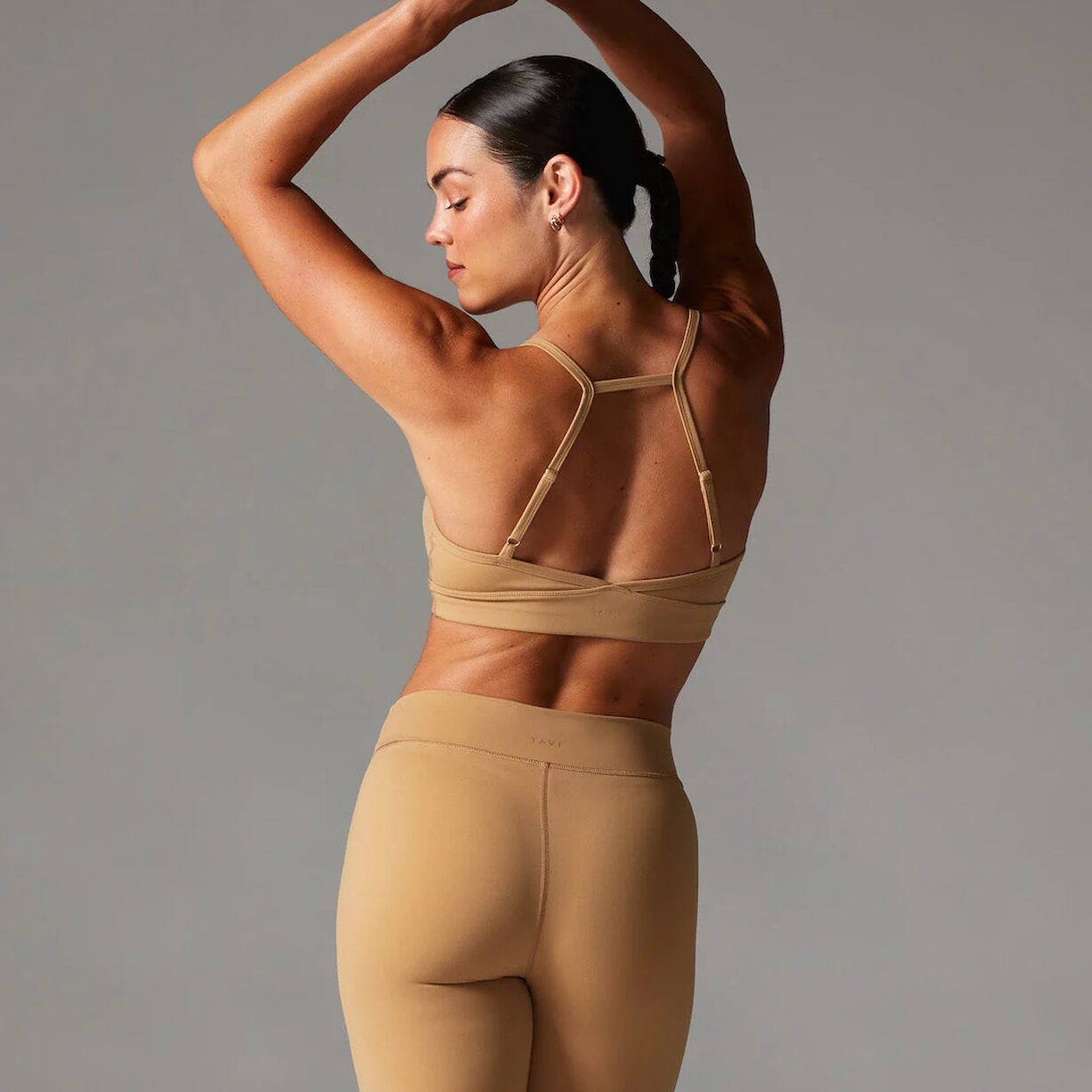 TaviSculpt Studio Verstelbare Sport BH Camel - Tavi